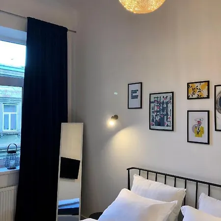 Appartement Park In The Heart Of The City Lviv