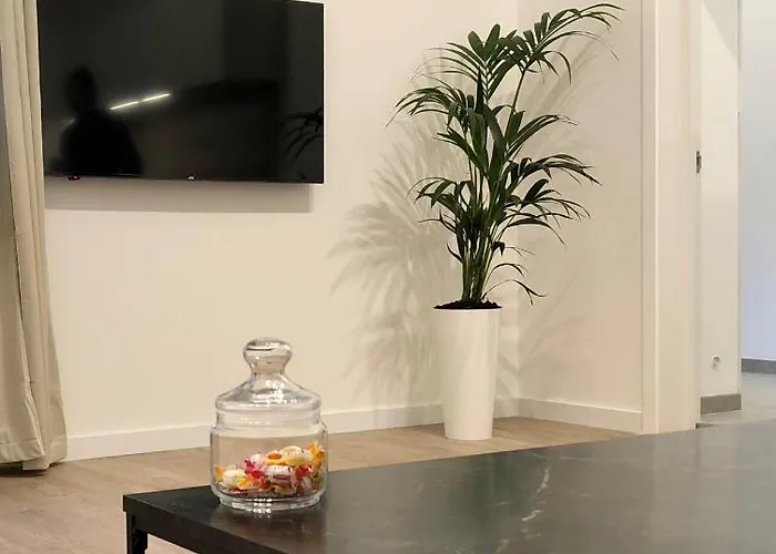 Апартаменты Park In The Heart Of The City *