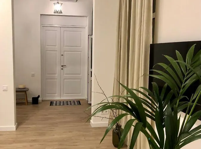 Park In The Heart Of The City Апартаменты *