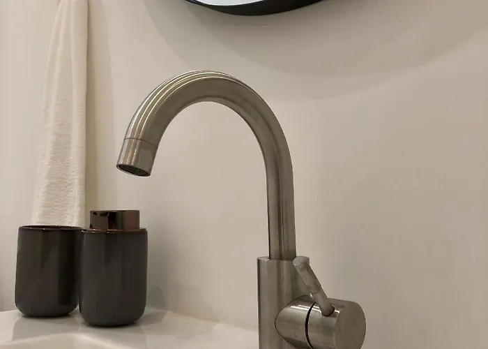 아파트 Park In The Heart Of The City *